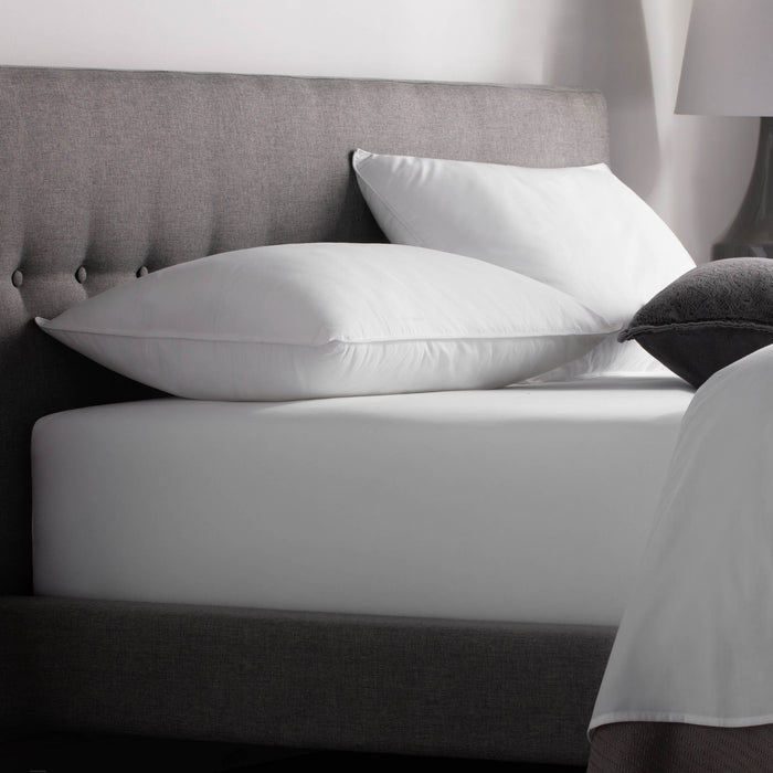 DOWN ALTERNATIVE PILLOW
