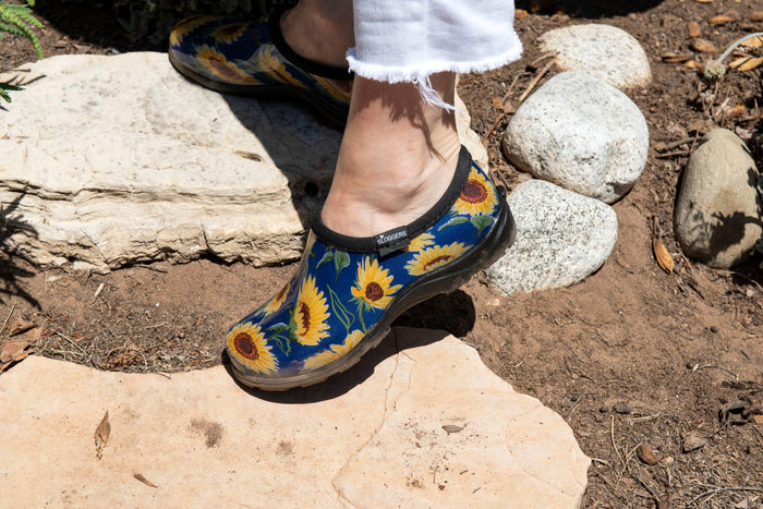 Women's Garden Shoe, Sunflower Print Blue: Sunflower Blue Sloggers Made in USA